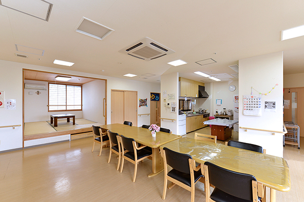 グループホーム　和みの正社員 介護士 認知症対応型共同生活介護（グループホーム）の求人情報イメージ4